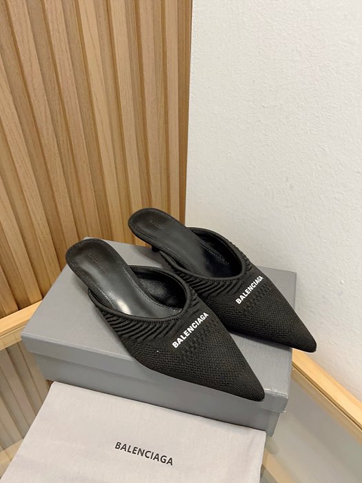 balenciag* 레터링 뮬 (굽 4cm)