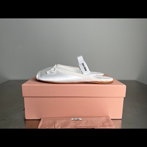 miu mi* 새틴 발레리나 뮬