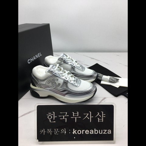 샤식스 스니커즈 (upgrade ver.) 35size 225mm [당일 배송]