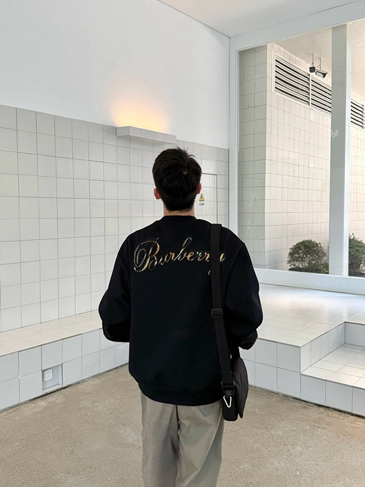 bbr 체크 커시브 로고 코튼 스웨트셔츠