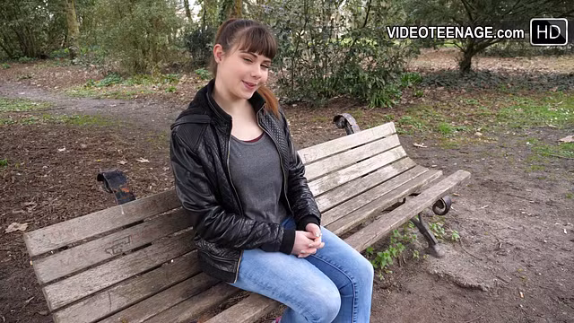 Sweet 19 Year Old Luna Does Anal Casting